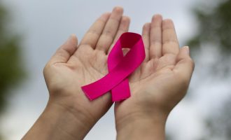 breast-cancer-ribbon